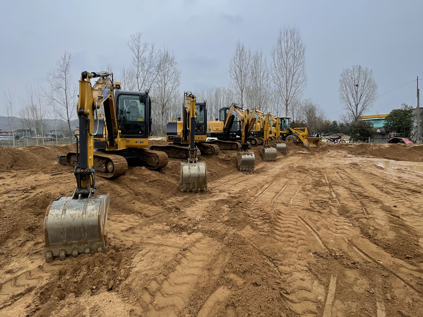 镇平县学挖掘机